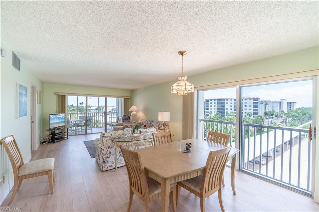 6900 Estero BLVD 401 photo 7