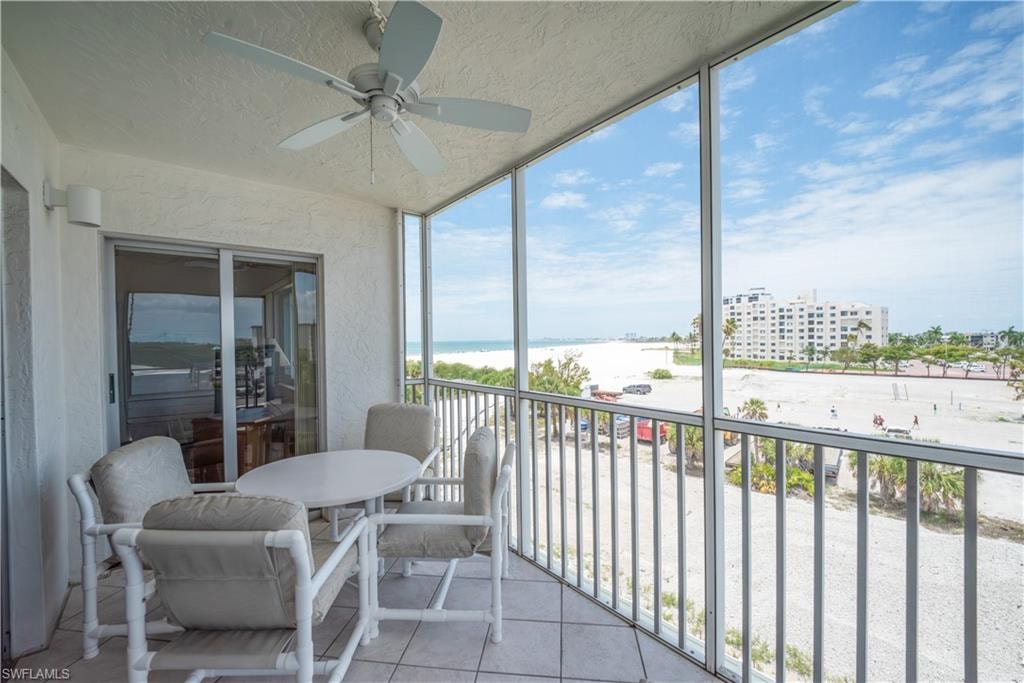 6900 Estero BLVD 401 photo 15