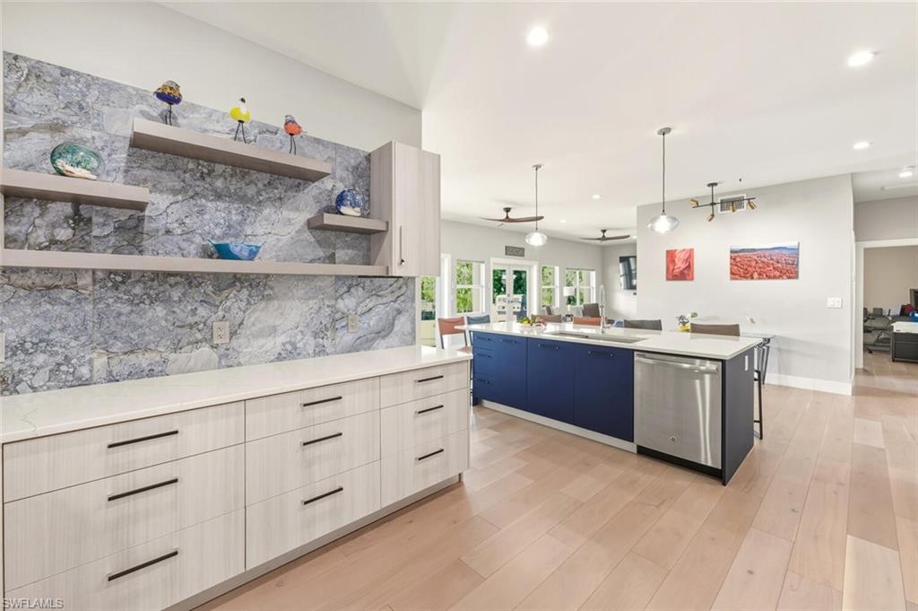 27088 Del LN photo 7