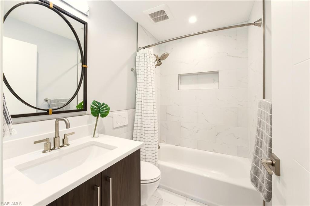 27088 Del LN photo 24
