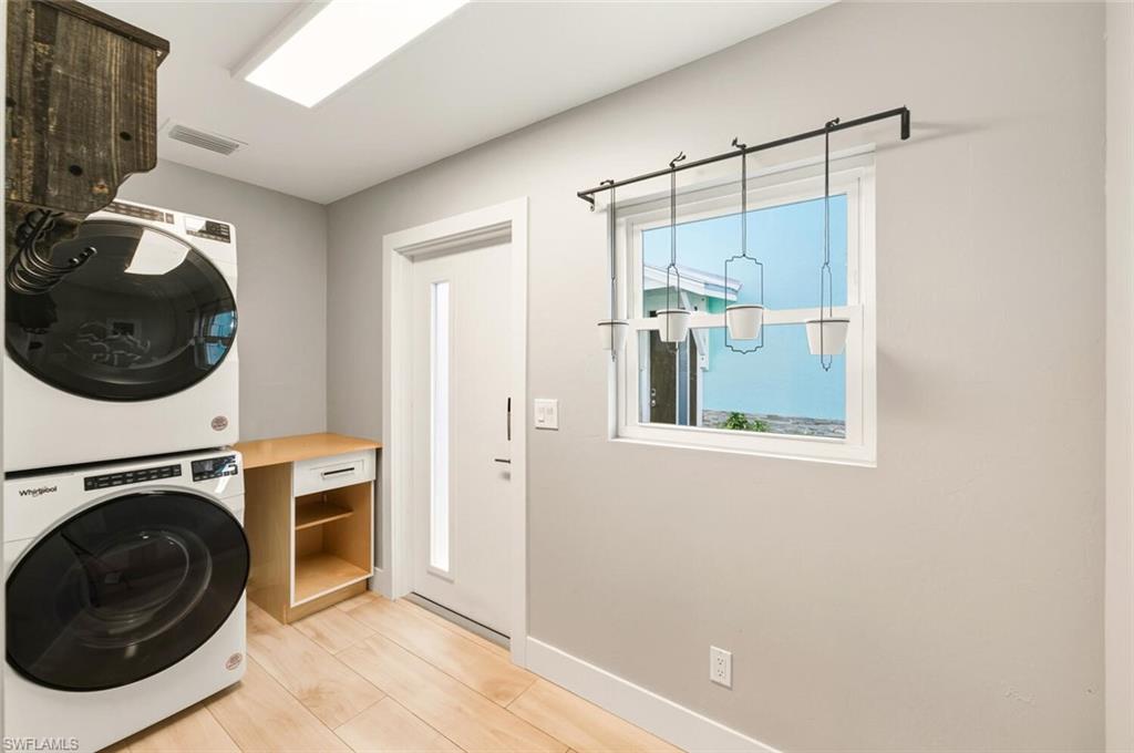 27088 Del LN photo 25