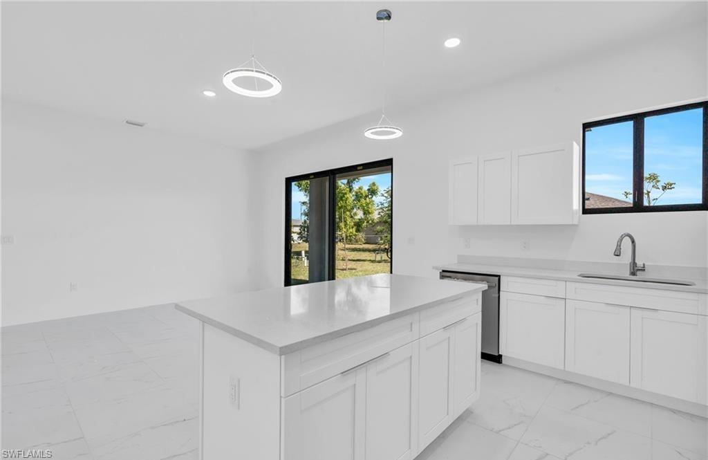 3924 NW 38th ST photo 18