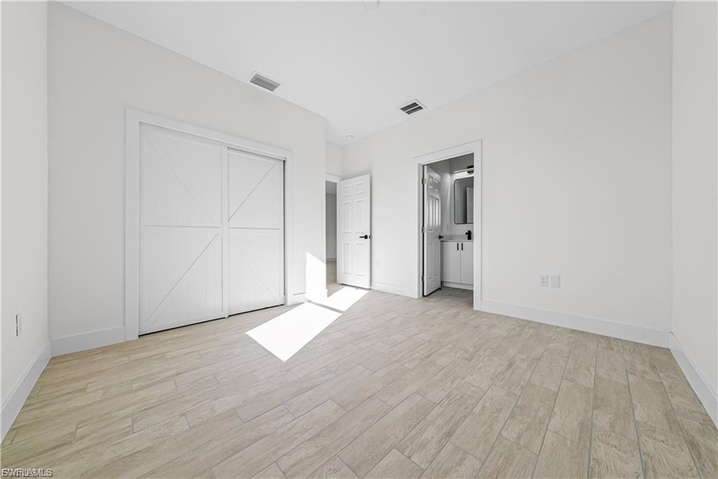 2222 Kenneth AVE S photo 10