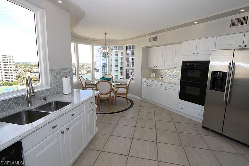 4251 Gulf Shore BLVD N 17A photo 7