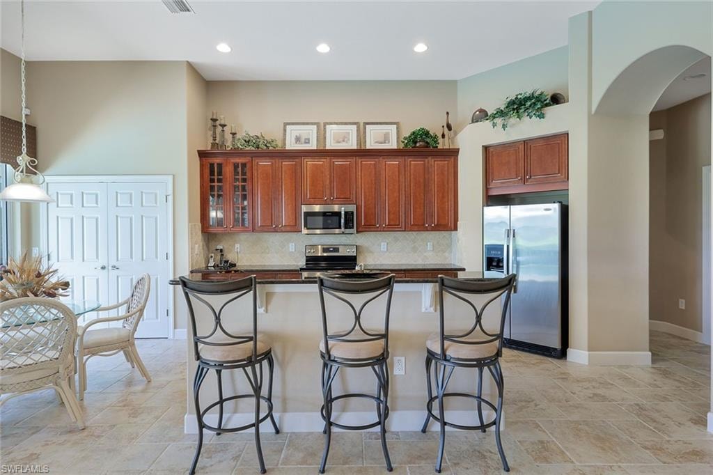 Breakfast Bar