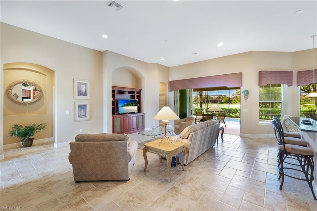 12118 Wicklow LN photo 8
