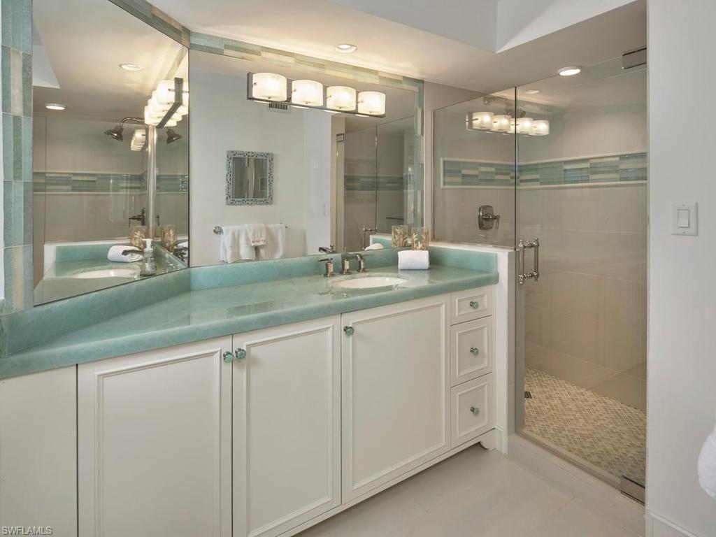 4551 Gulf Shore BLVD N 204 photo 22