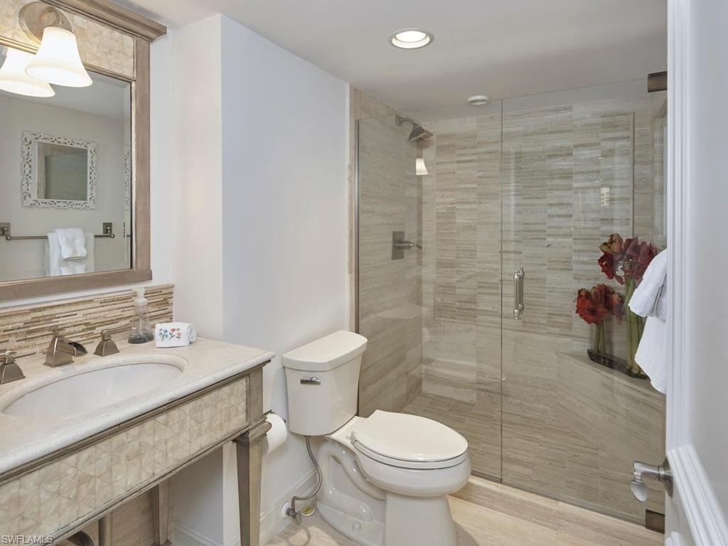4551 Gulf Shore BLVD N 204 photo 20