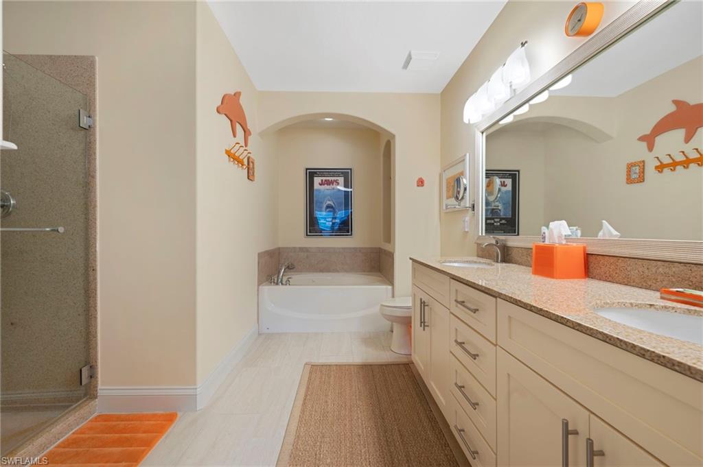 1299 Verde DR 1503 photo 8