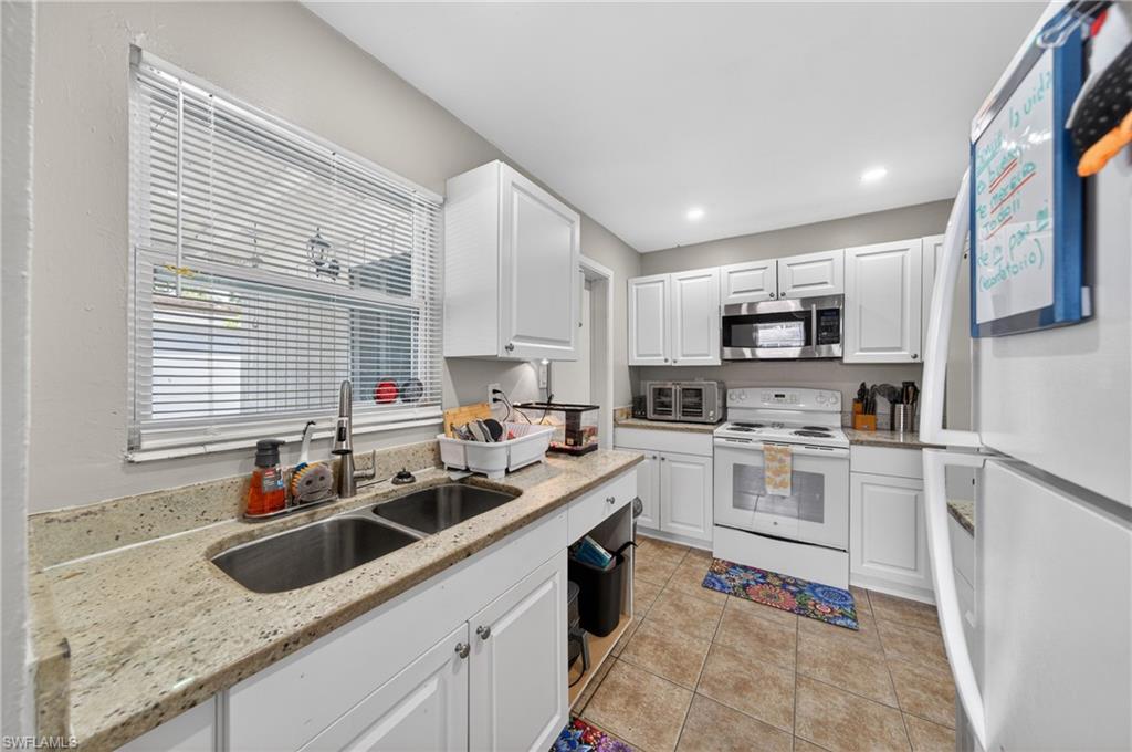 2992 Lafayette ST photo 7