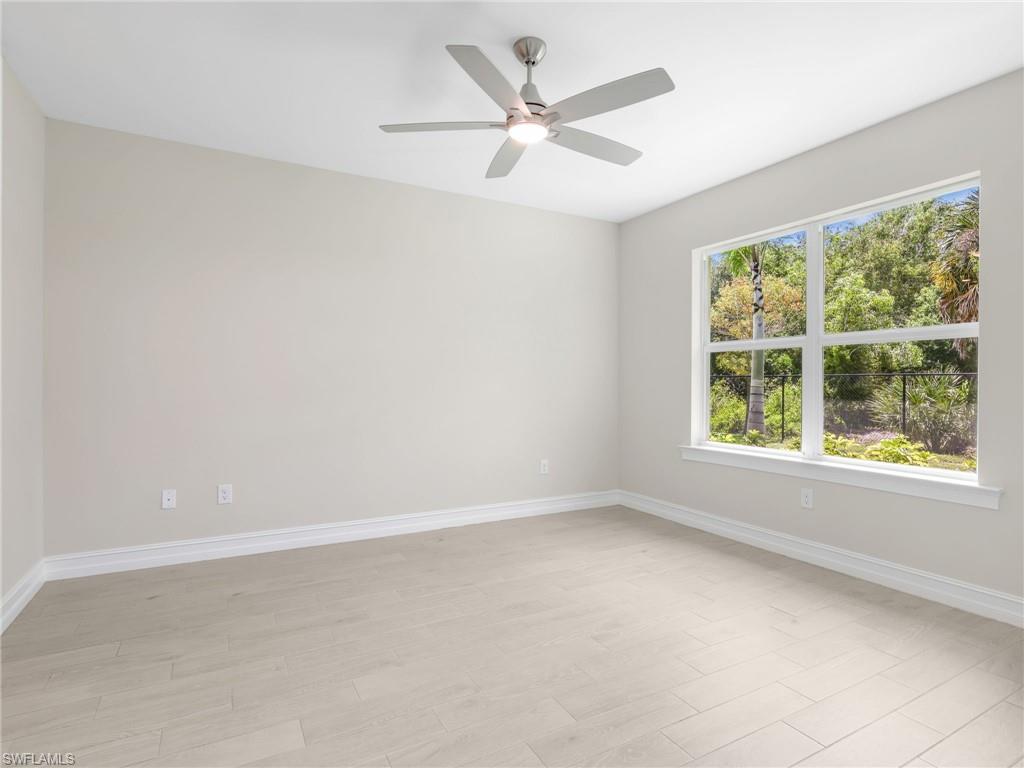 21904 Milan Villas LN photo 13