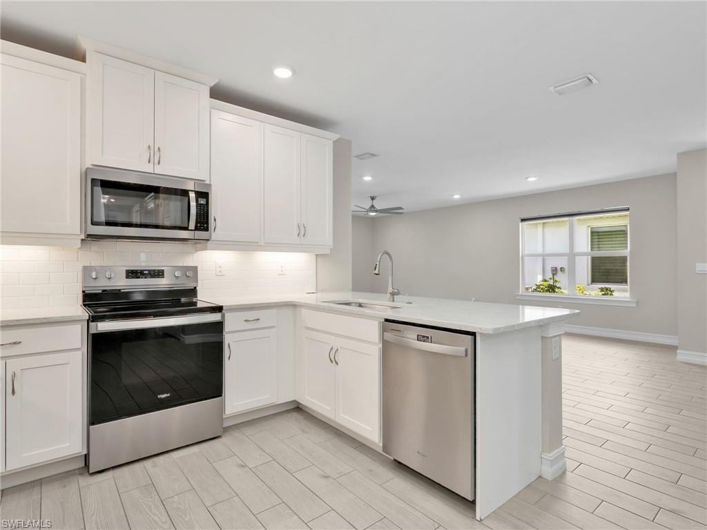 21904 Milan Villas LN photo 12