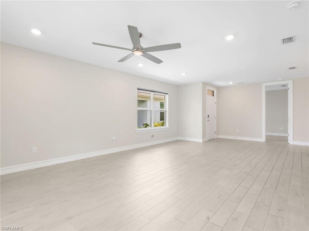 21904 Milan Villas LN photo 7
