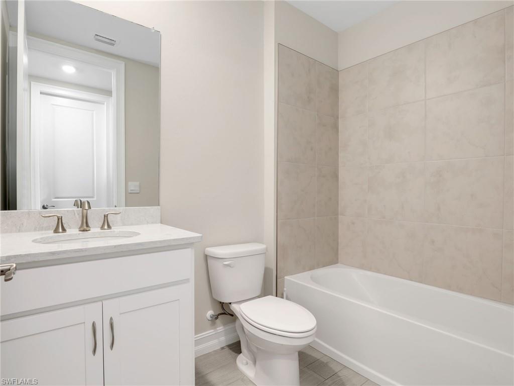 21904 Milan Villas LN photo 20