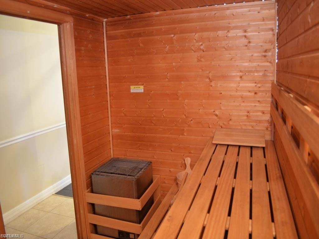 Relaxing Sauna