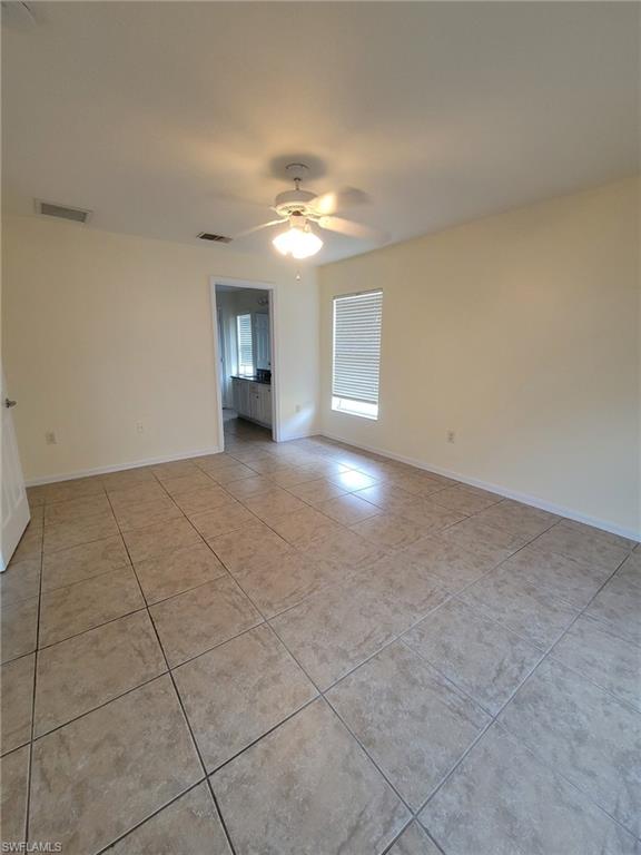 8071 Liriope LOOP photo 12