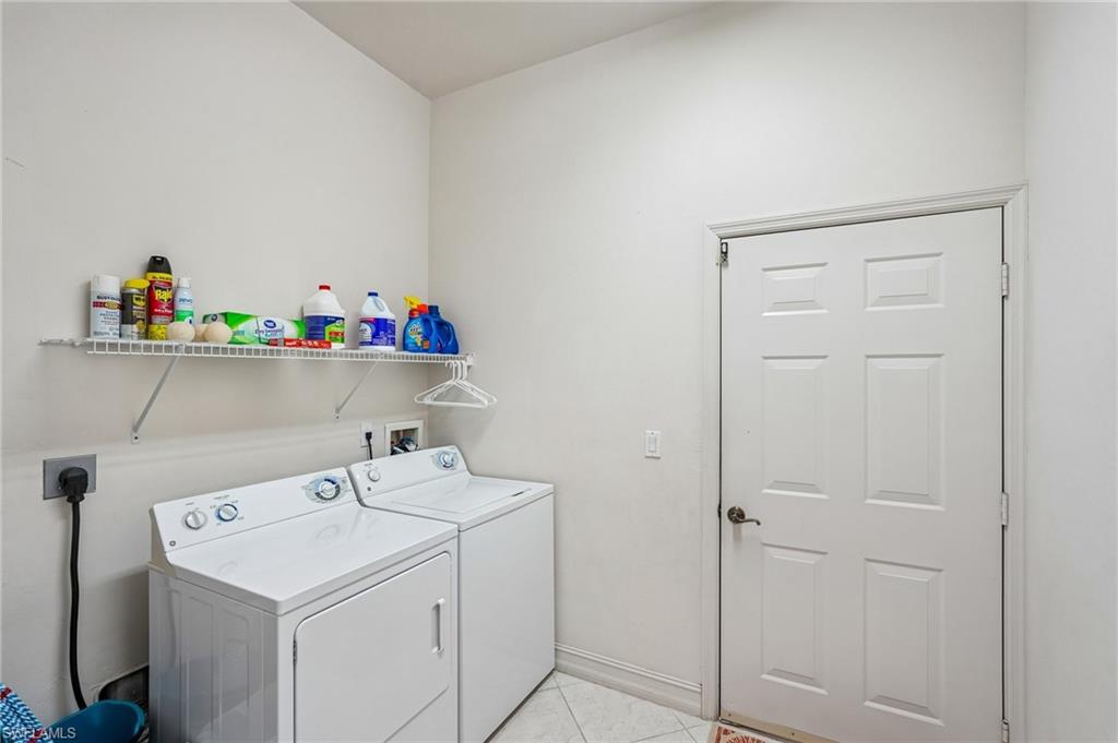 7895 Sanctuary CIR 117-1 photo 29