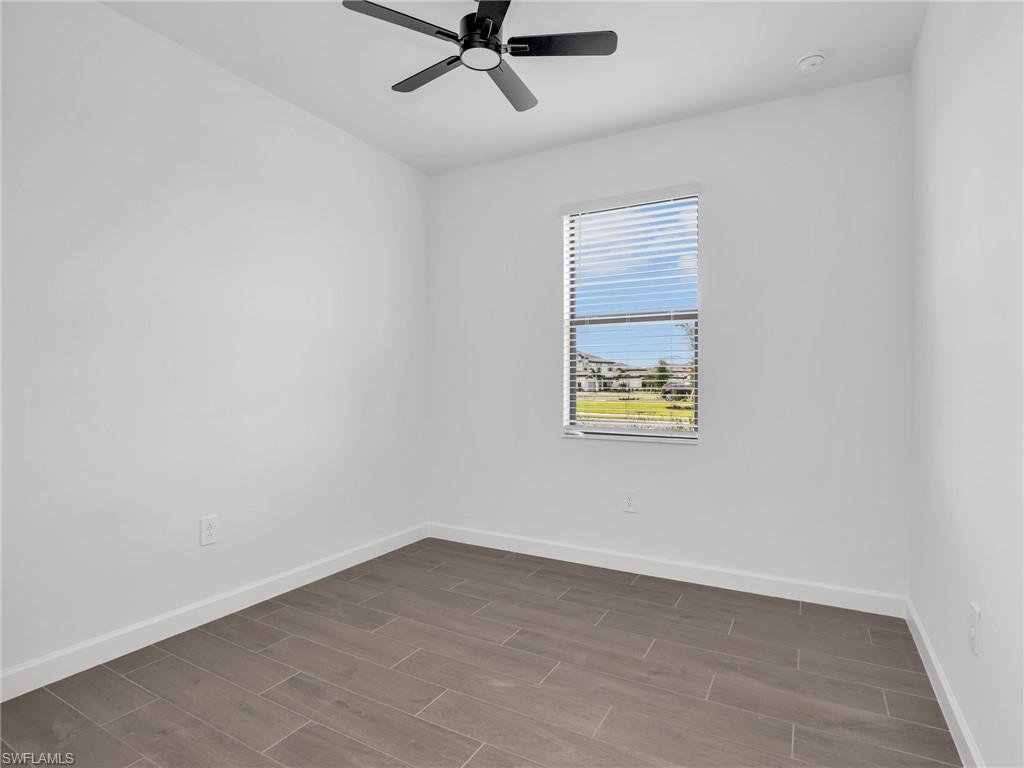 21110 Verawood LOOP photo 21