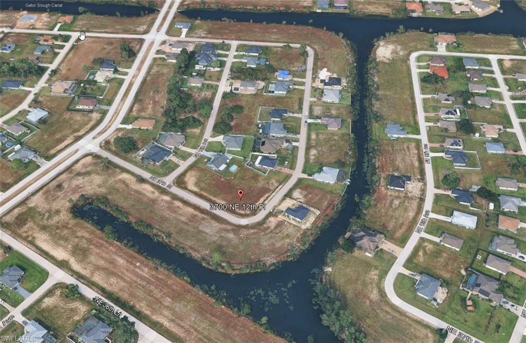 Surrounding canals