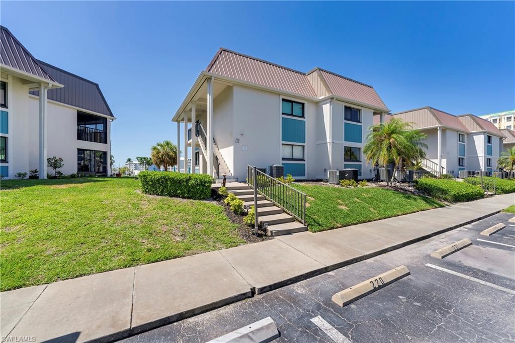 200 Lenell RD 218 photo 17