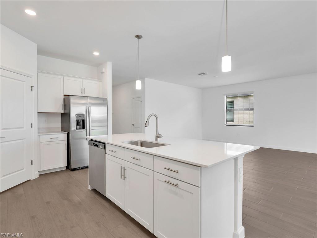 19228 Gentry PL photo 13