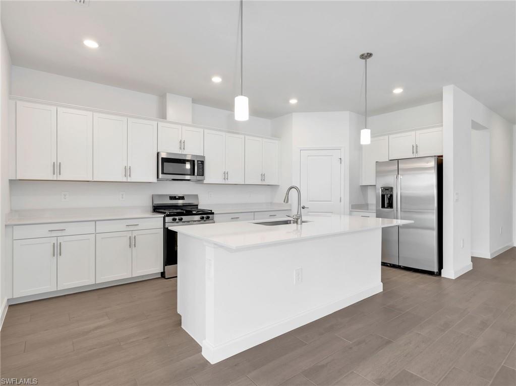19228 Gentry PL photo 11