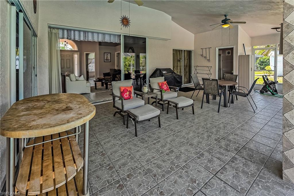 10839 Sea Coral CT photo 27