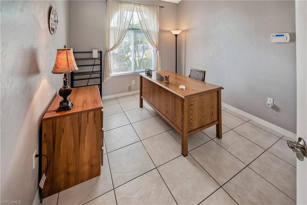 10839 Sea Coral CT photo 12