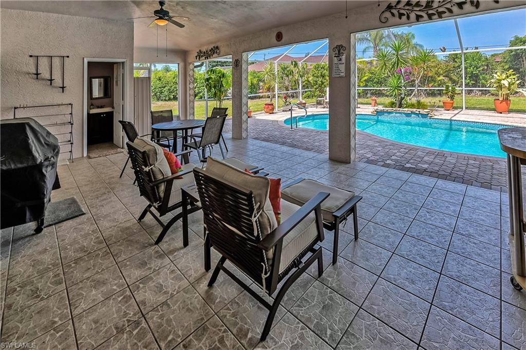 10839 Sea Coral CT photo 25