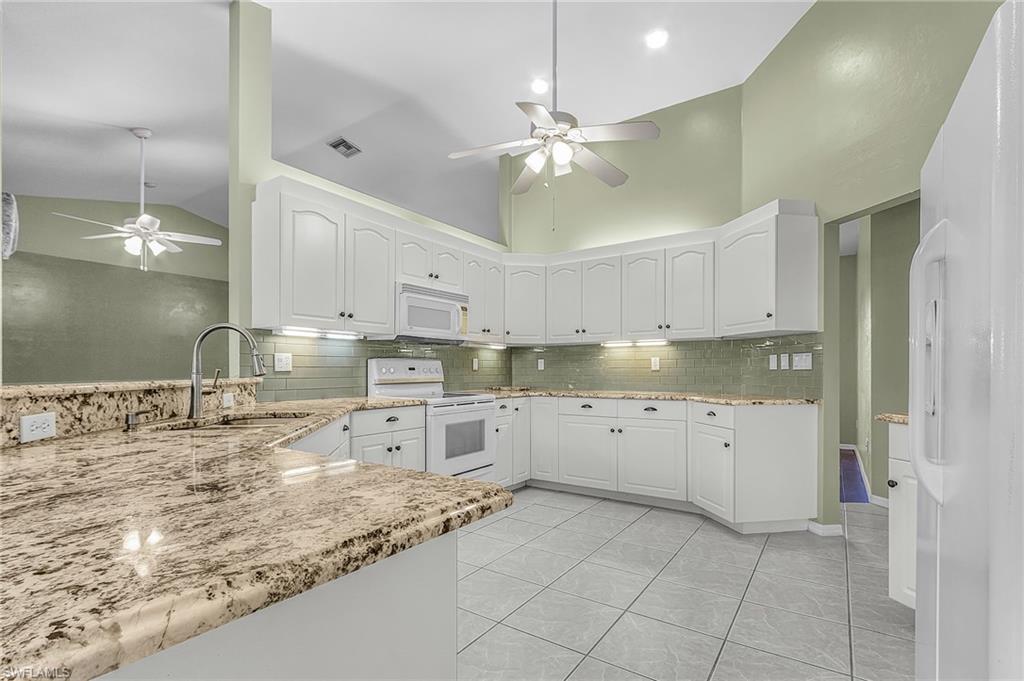 1137 SW 37th ST photo 25