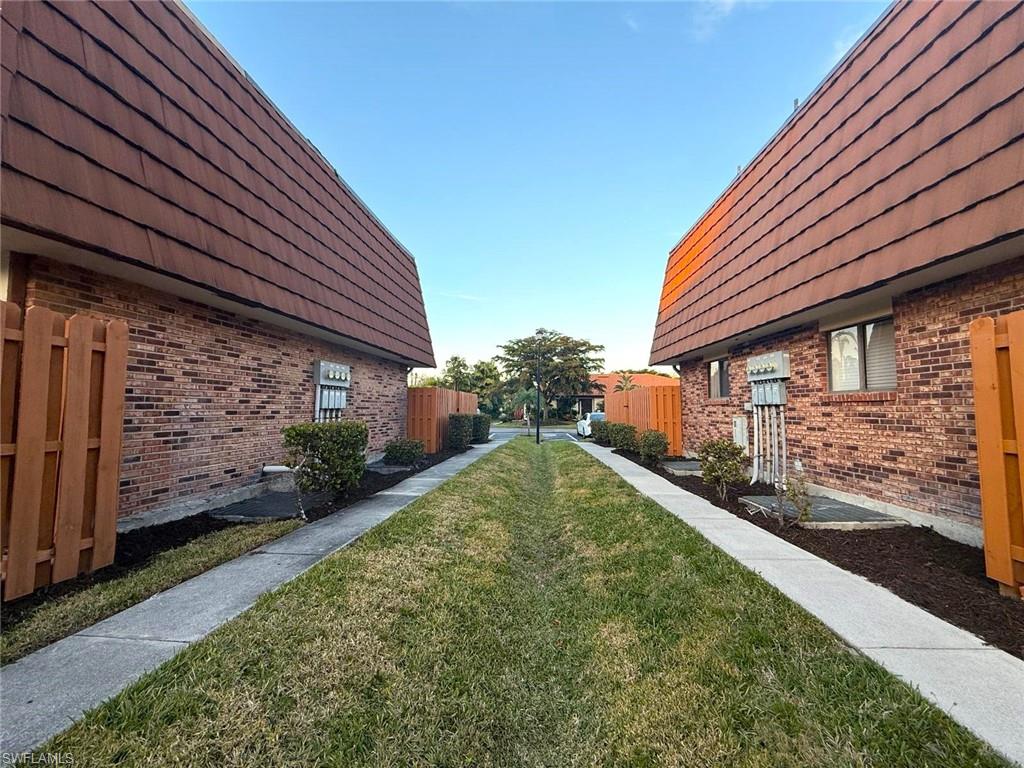 1406 Park Shore CIR 3 photo 20