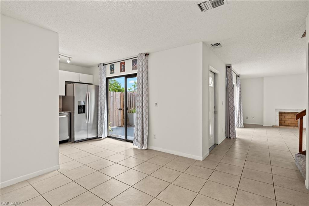 1520 Park Meadows DR 1
