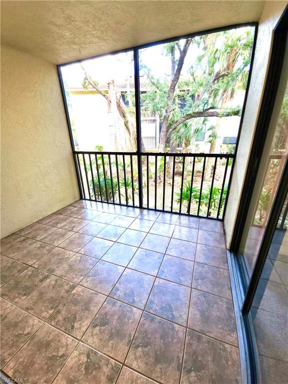 15075 Parkside DR 102 photo 6