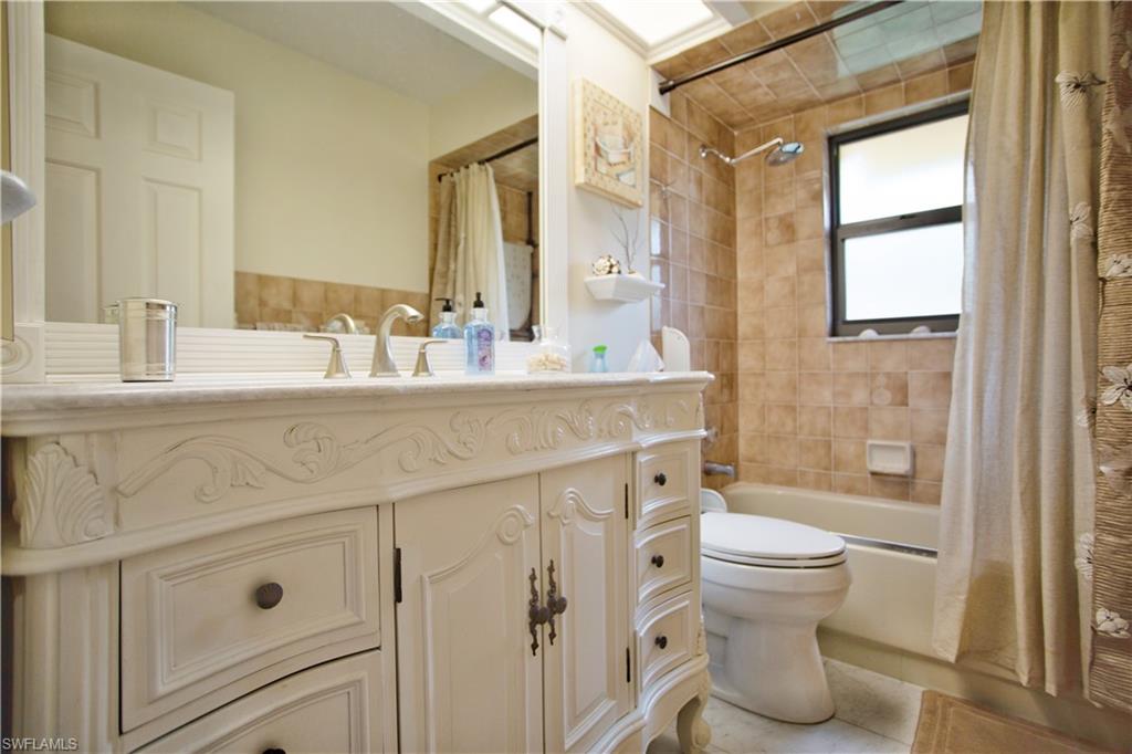 9871 Citadel LN 208 photo 27
