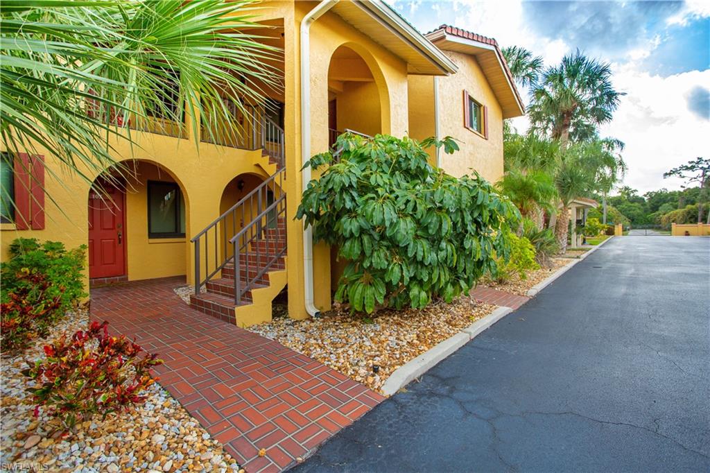 9871 Citadel LN 208