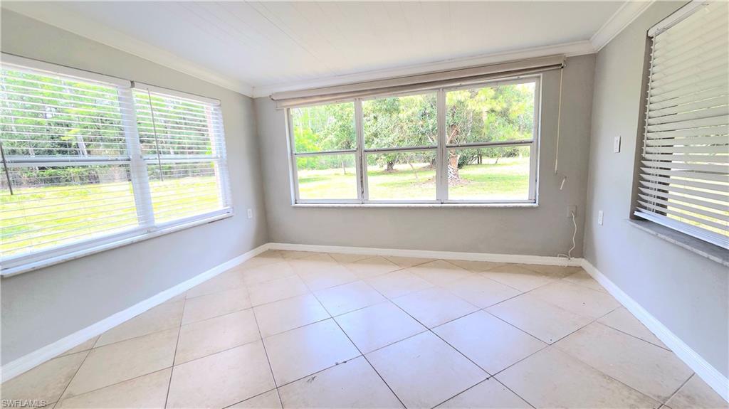 Bright Sun Room