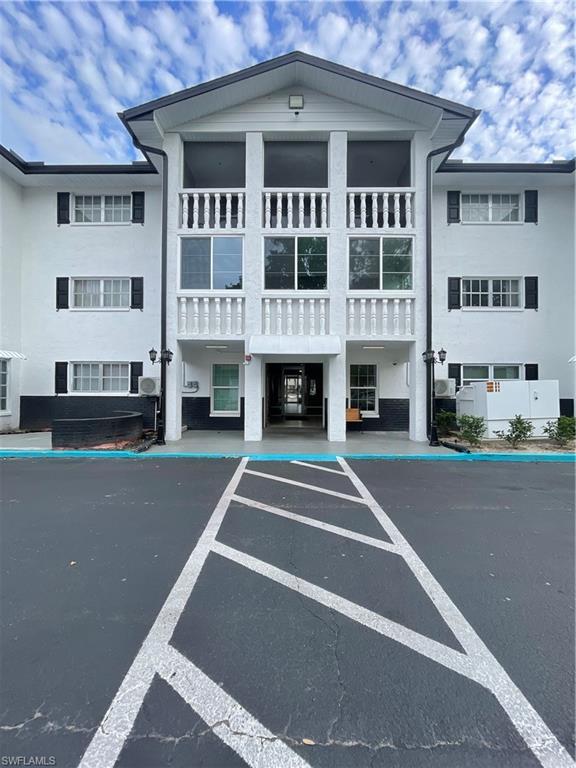 Welcome to Windsor West condominium!