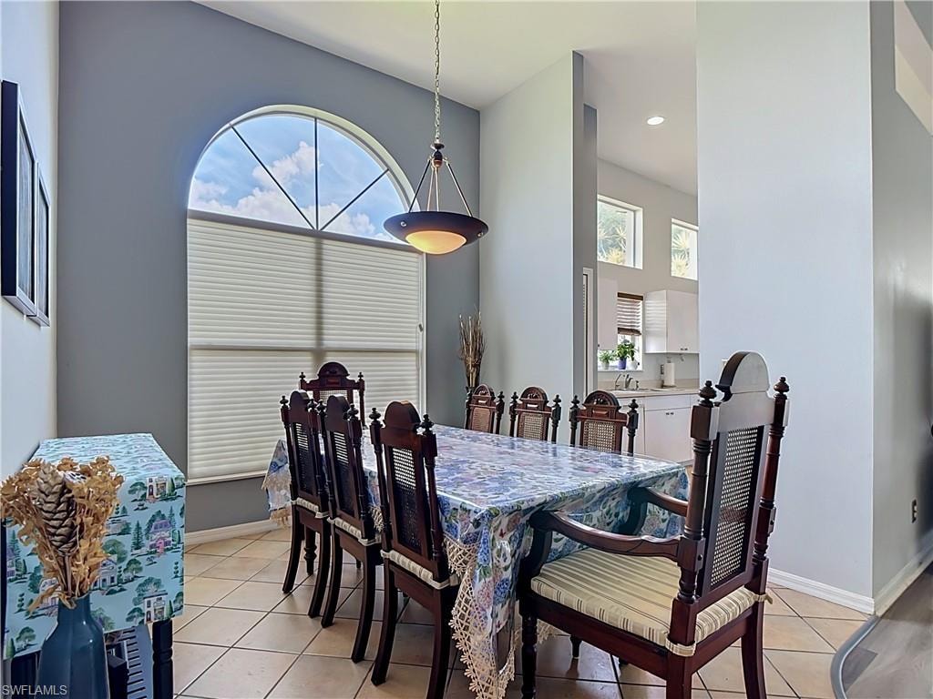 19372 Silver Oak DR