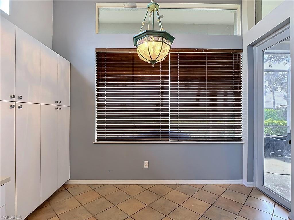 19372 Silver Oak DR photo 11