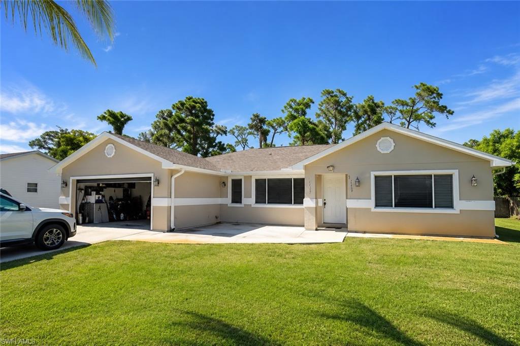8093 Caloosa RD
