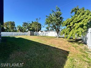 209 SE 26th TER photo 6