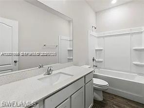 209 SE 26th TER photo 22