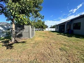 209 SE 26th TER photo 7