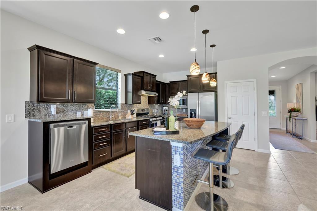 7103 Lily WAY photo 7