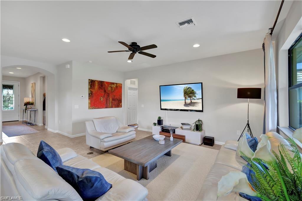 7103 Lily WAY photo 11
