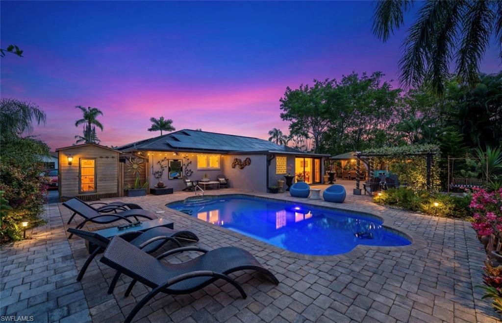 38 Willoughby DR
