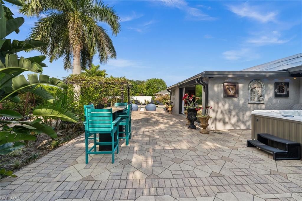38 Willoughby DR photo 17