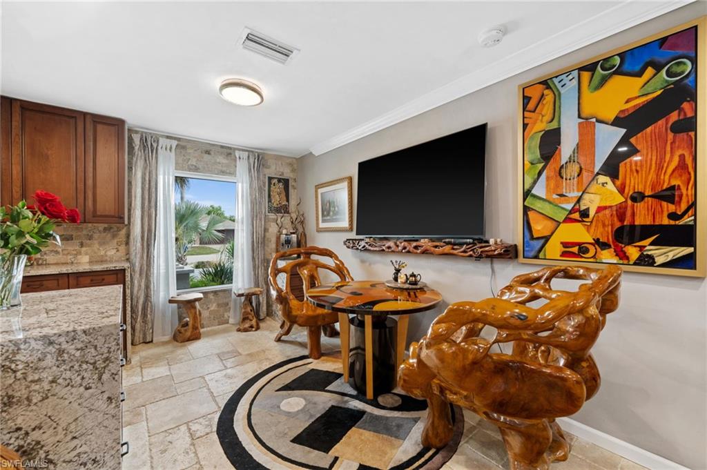 38 Willoughby DR photo 28