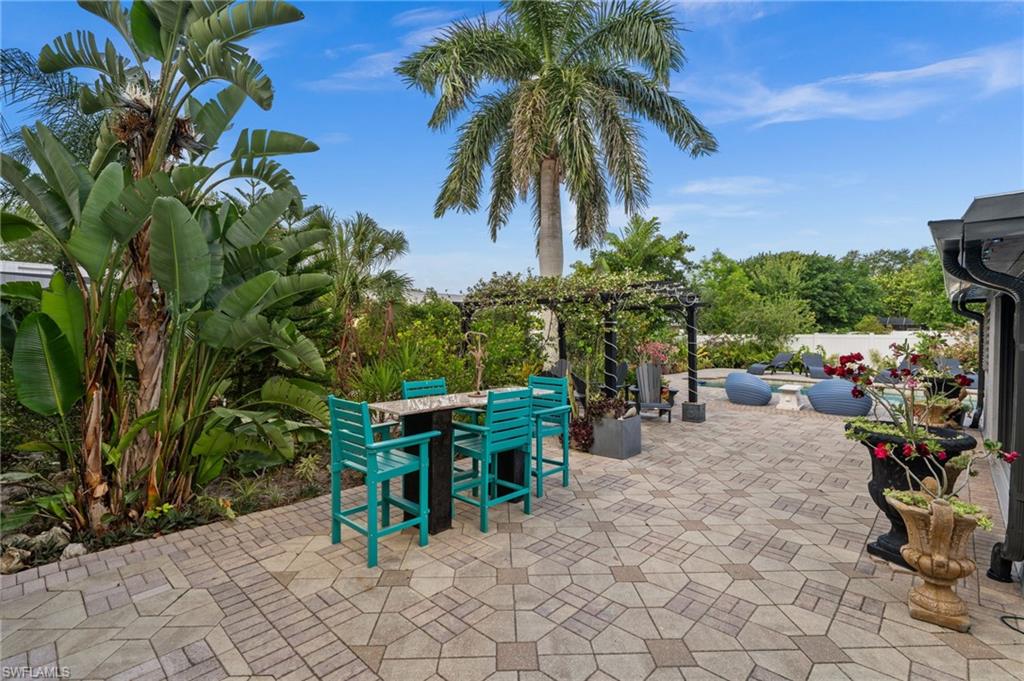 38 Willoughby DR photo 20