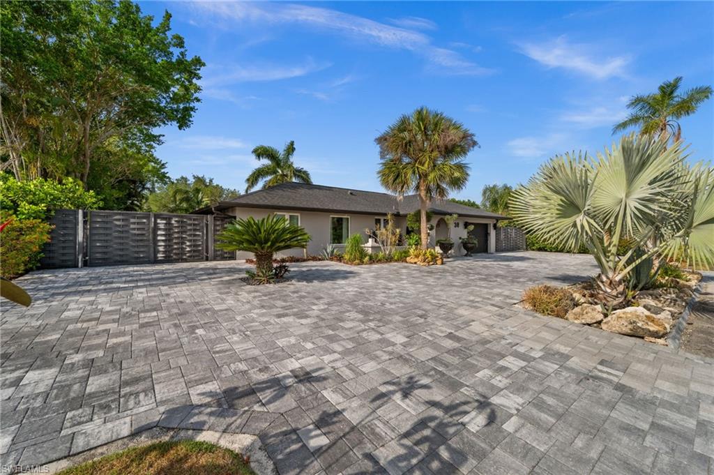 38 Willoughby DR photo 10